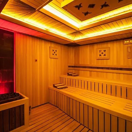 Hotel Mac Vazo Kule