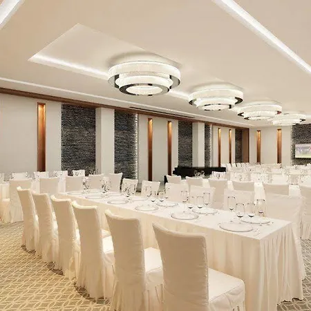 Hotel Mac Vazo Kule