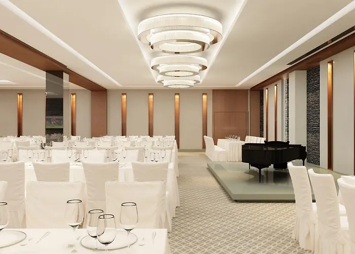 Mac Vazo Kule Hotel 3*