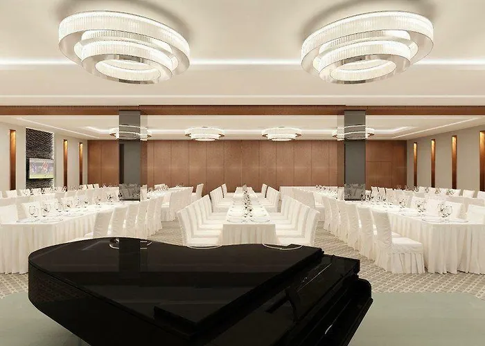 Hotel Mac Vazo Kule 3*