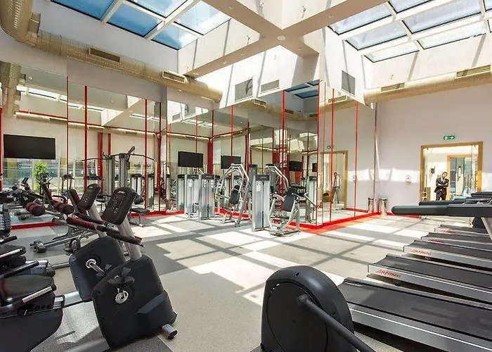 Mac Vazo Kule מלון 3*